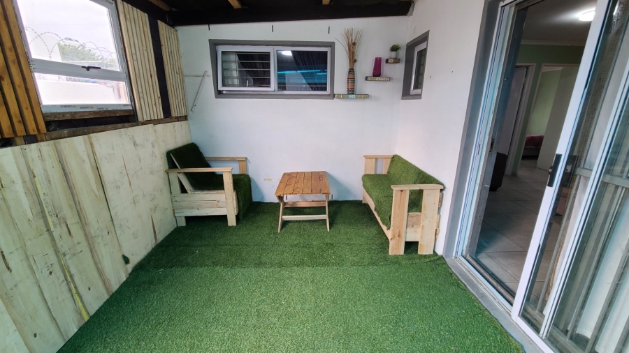 3 Bedroom Property for Sale in Bishop Lavis Western Cape